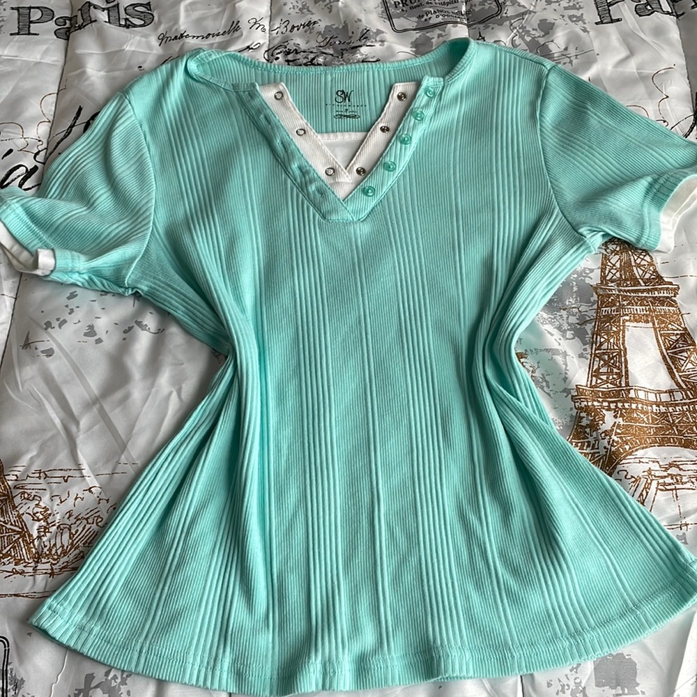 Cute blue Y2K shirt